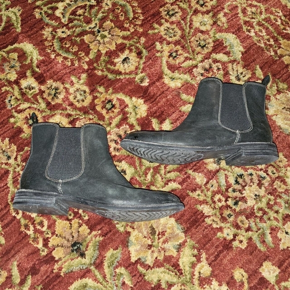 Clarks chelsea boots - Picture 1 of 5
